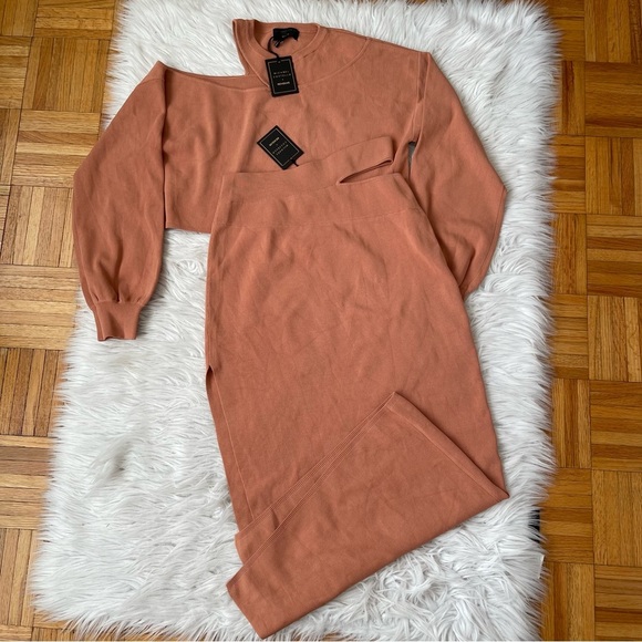 REVOLVE Cut out Skirt and Top Size X-Large - Picture 5 of 16